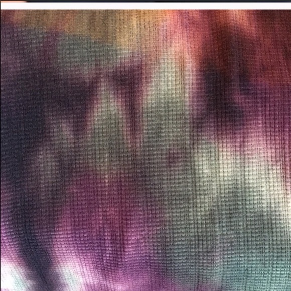🛍️# 93 (Smal only) Tye Dye Waffle Top - Picture 4 of 5